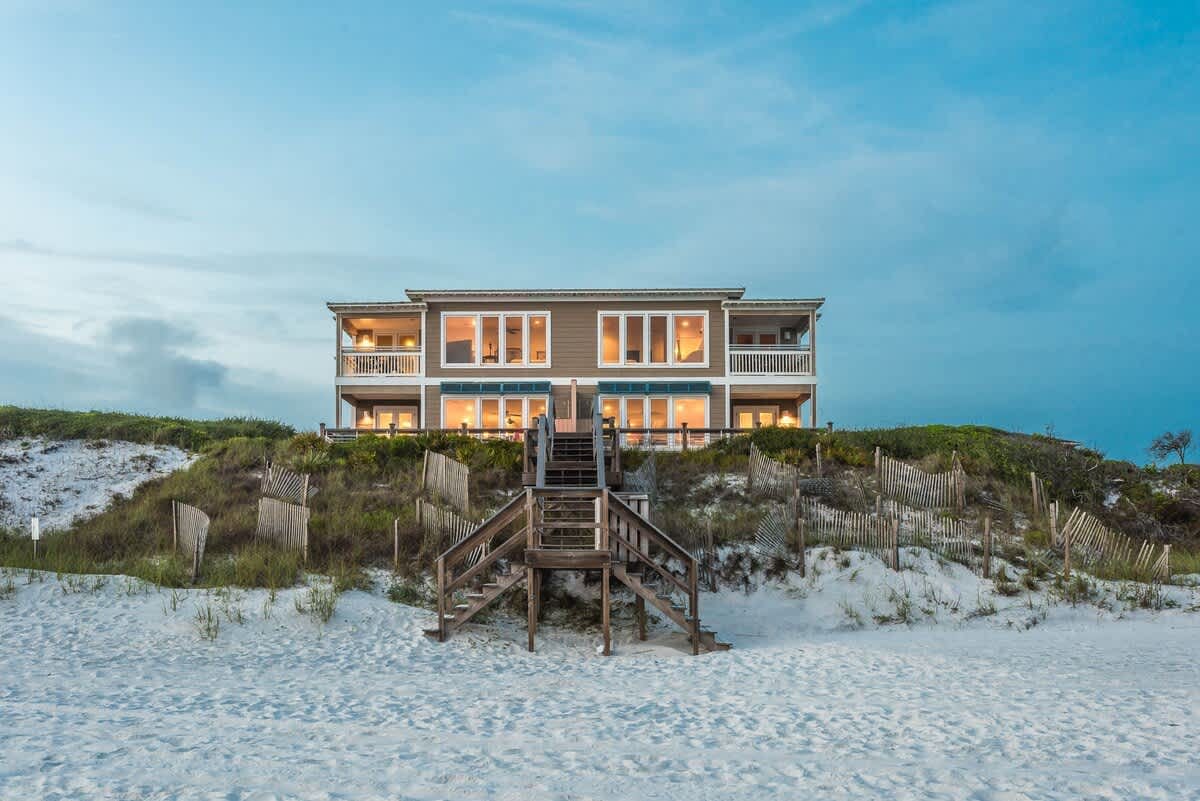 Pelican Paradise