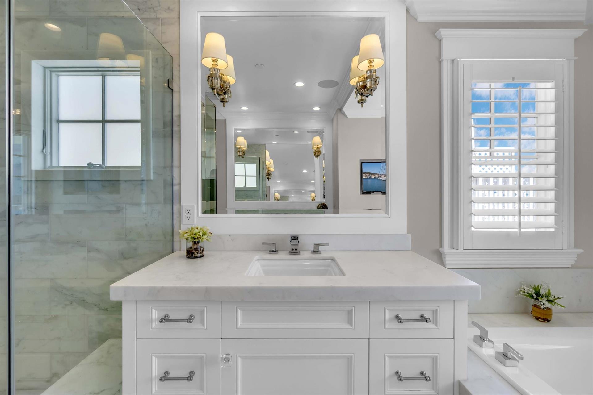 5305 Seashore Drive