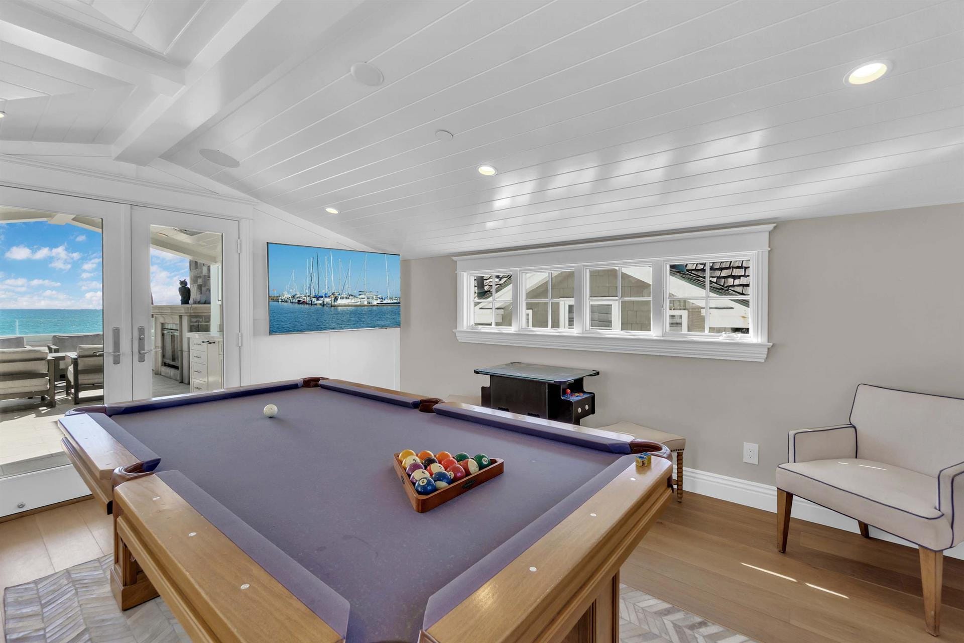 5305 Seashore Drive