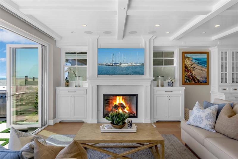 5305 Seashore Drive
