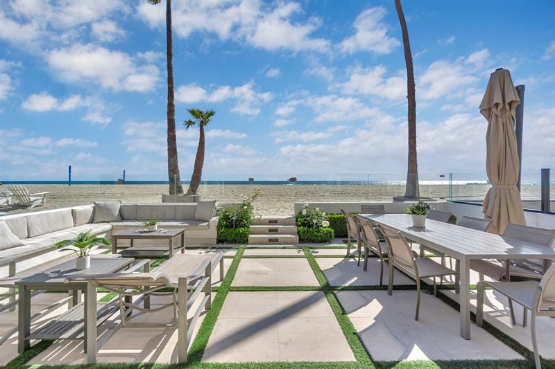 5305 Seashore Drive